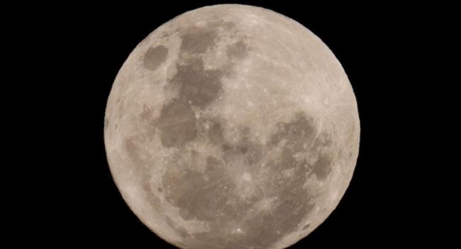 Moon Hit by 4-Tonne SpaceX Rocket